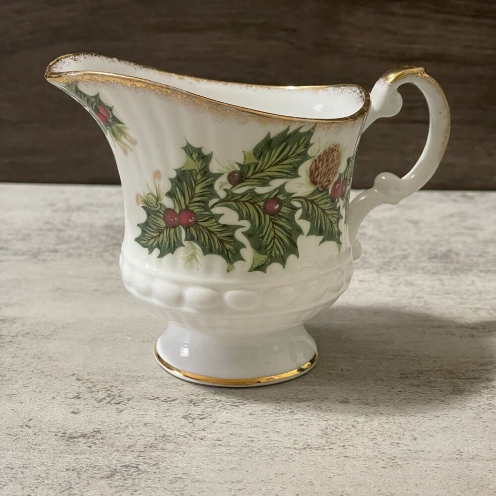 Vintage Yuletide Queen's Rosina Bone China 3.25" Creamer Christmas England 4OZ